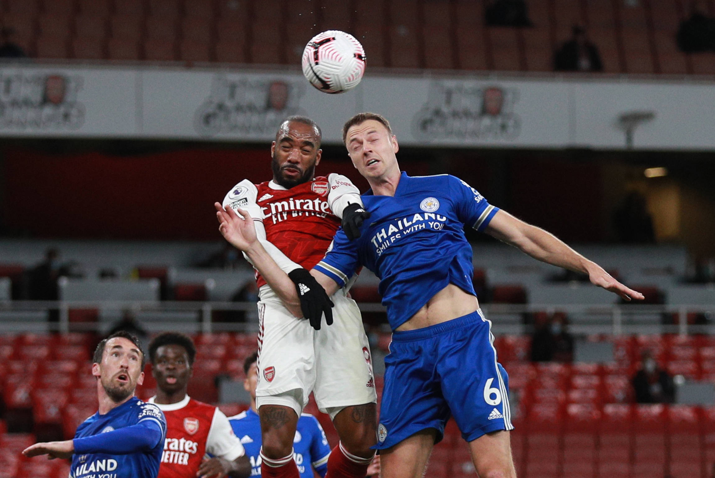 牌依靠名人 牌依靠名人